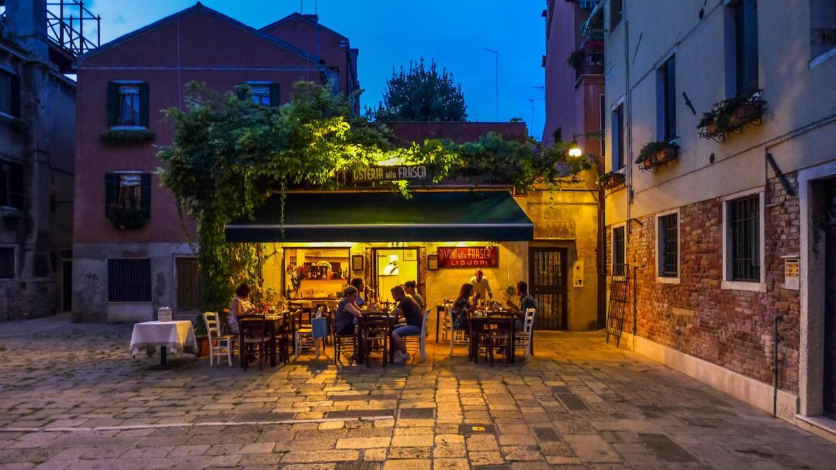 Ca' Della Carita' Lägenhet Venedig Exteriör bild